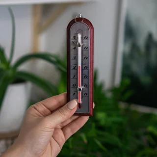 Termometr pokojowy ze srebrną skalą (-10°C do +50°C) 16cm mix – zdjęcie 4