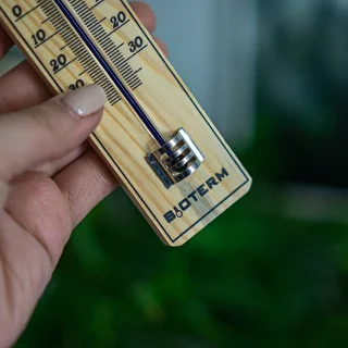 Termometr pokojowy ze wzmocnioną ochroną kapilary (-30°C do +50°C) 20cm – zdjęcie 4