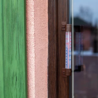 Termometr zewnętrzny z transparentną skalą (-70°C do +50°C) 23cm mix – zdjęcie 7