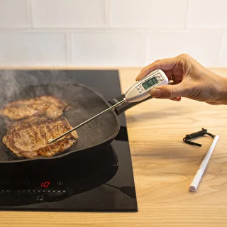 Elektroniczny termometr kuchenny (-50°C do +300°C) z etui, biały – zdjęcie 4