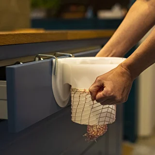 Siatka wędliniarska o wymiarach 18 cm x 3 m, z wytrzymałością termiczną do 220°C – zdjęcie 4