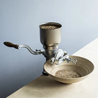 Uniwersalny młynek do zboża, śrutownik stołowy - 1 kg – zdjęcie 4
