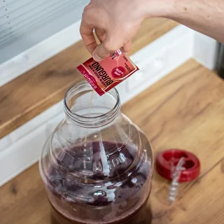 Drożdże winiarskie Burgund bez namnażania, 20 ml – zdjęcie 3