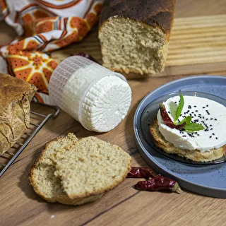 Forma serowarska okrągła  Ø 8,4 x 7,4 cm na 250 g – zdjęcie 5