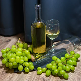 Butelka Biała na wino 0,75 L - zgrzewka 8 szt. – zdjęcie 4