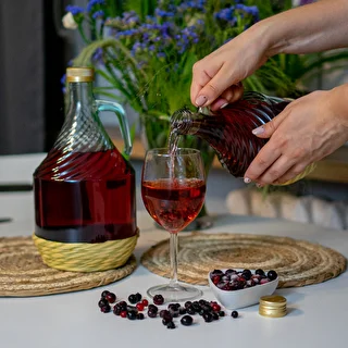 Gąsior Dama 1L w oplocie, z zakrętką – zdjęcie 4