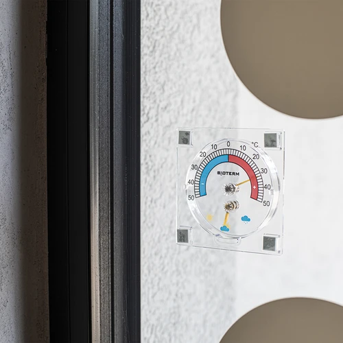 Termometr uniwersalny z higrometrem transparentny, samoprzylepny (-50°C do +50°C) - 3 ['termometr uniwersalny', ' termometr zewnętrzny', ' termometr okienny', ' termometr na balkon', ' termometr zaokienny', ' termometr', ' termometr czytelna skala', ' termometr z tworzywa', ' termometr na szybę', ' termometr samoprzylepny', ' termometr z higrometrem']