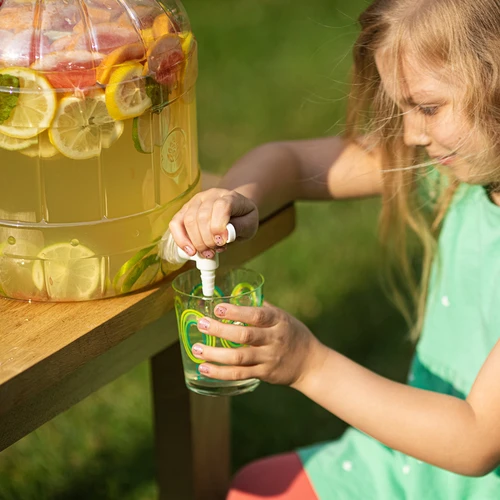 Wielofunkcyjny słoik z kranikiem 5L - 10 ['słoik pet', ' słoik z tworzywa', ' plastikowy słoik', ' słoik wielofunkcyjny', ' nietłukący słoik', ' słoik z kranem', ' słoik z kranikiem', ' słoik na lemoniadę', ' słoik z zakrętką i korkiem', ' słoik 5L', ' cytryniada', ' lemoniada', ' poncz', ' zlewanie']