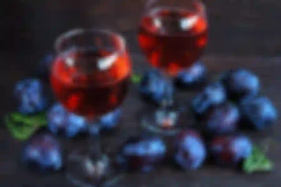 Browin Przepiśnik - Wino ze śliwek z dodatkiem śliwki pieczonej